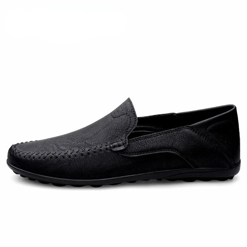 Genuine leather shoes, casual moccasin, Italian luxury.