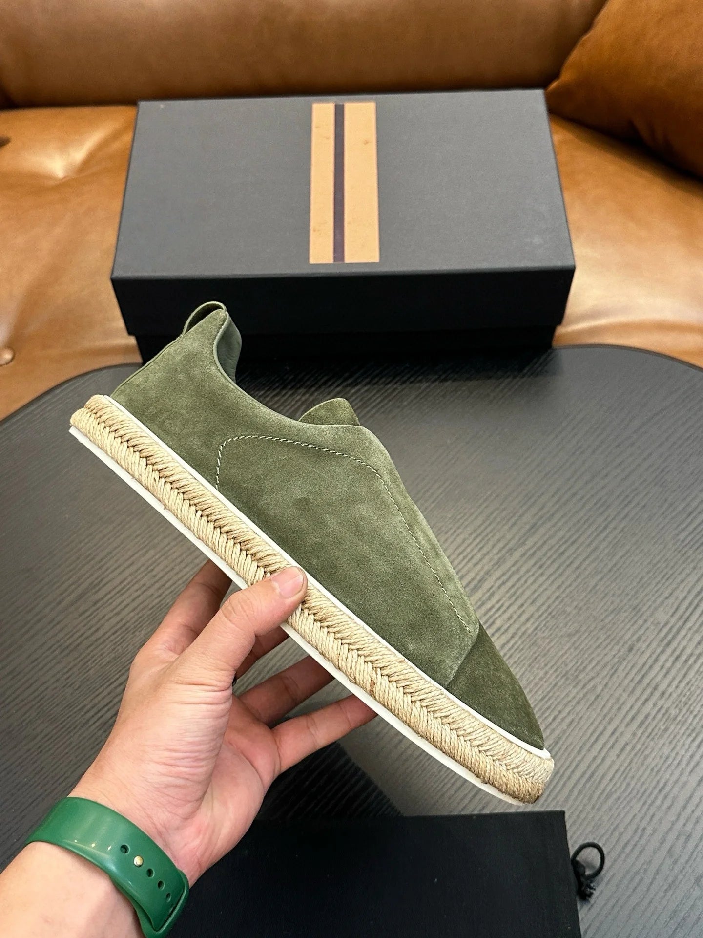 Men's Flat Skateboard Shoes Genuine Leather Outdoor Shoes Great for Driving