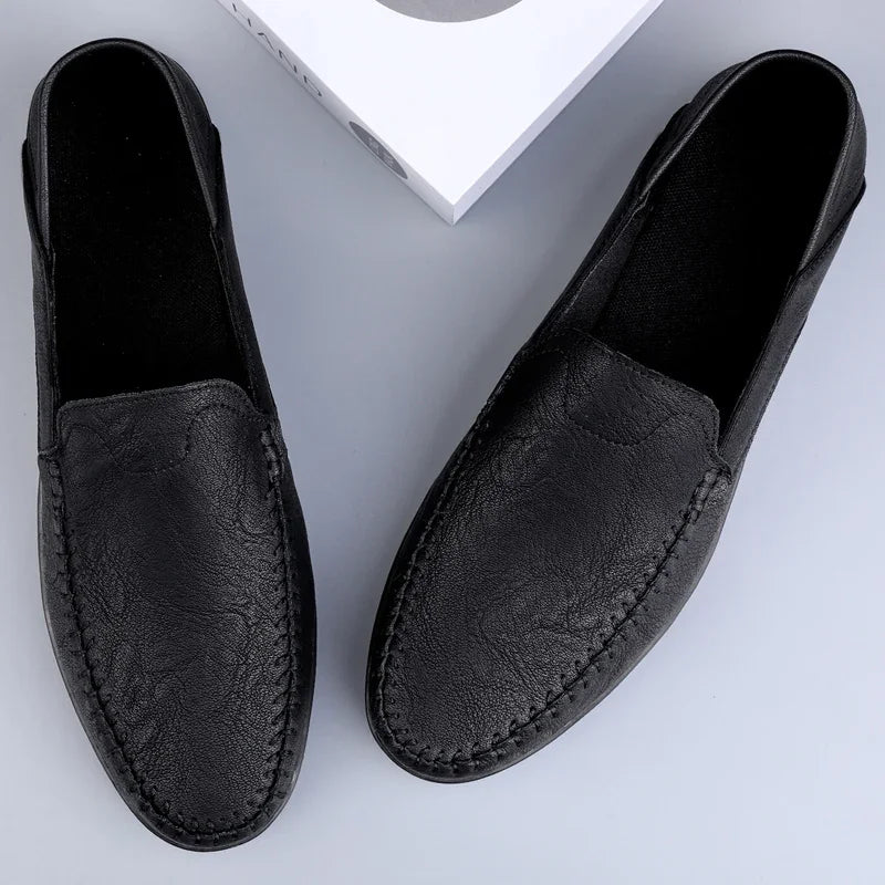 Genuine leather shoes, casual moccasin, Italian luxury.